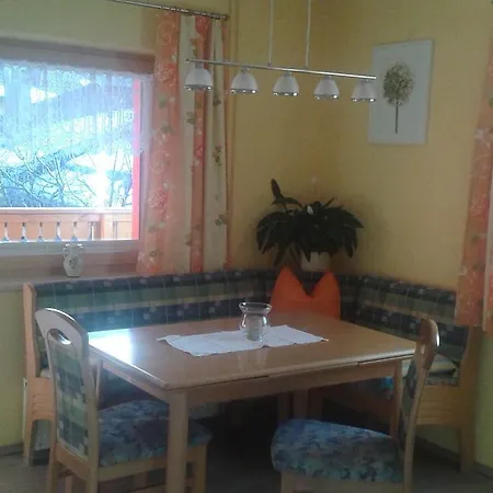Haus Sagl شقة
